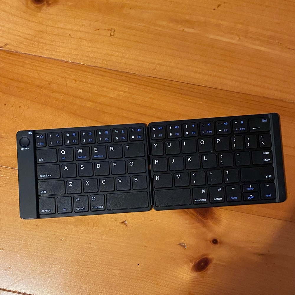 Compact Black Foldable Keyboard